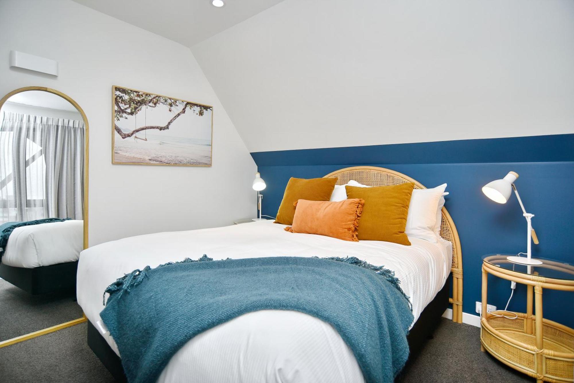 Latimer Loft - Christchurch Holiday Homes Екстер'єр фото